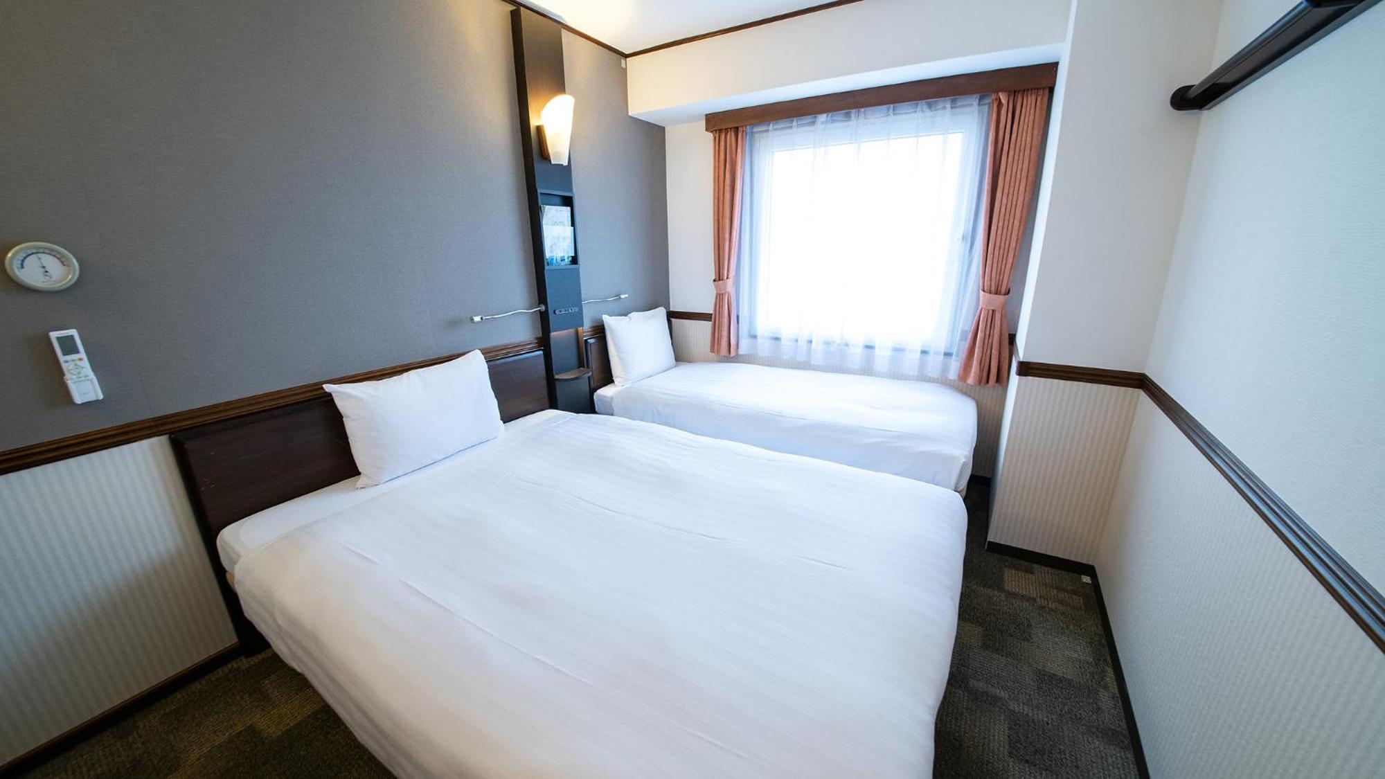 Toyoko Inn Fukushima Eki Nishi Guchi Pokoj fotografie